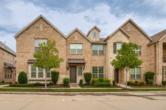 2724 Shelby Drive, Lewisville, TX 75067