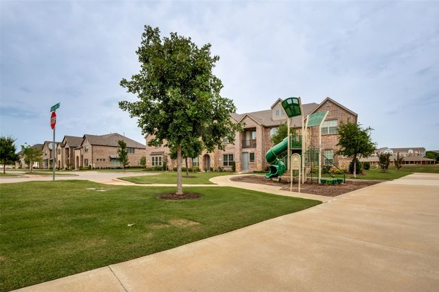 2724 Shelby Drive, Lewisville, TX 75067