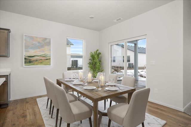 10178 W Sorenstam Rd, Cheney, WA 99004