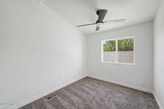 13501 W Warfield Circle, Marana, AZ 85658