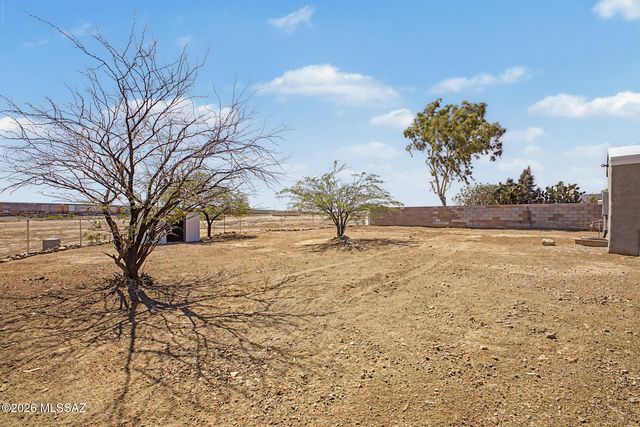 13501 W Warfield Circle, Marana, AZ 85658