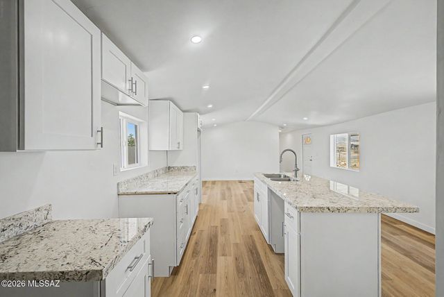 13501 W Warfield Circle, Marana, AZ 85658