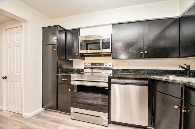 2517 Marilee Lane, Houston, TX 77057