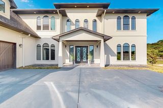 464 Breezeway Court, Cedar Hill, TX 75104