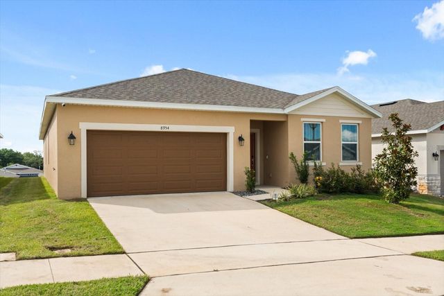 8954 CROWNED EAGLE DRIVE, Leesburg, FL 34788