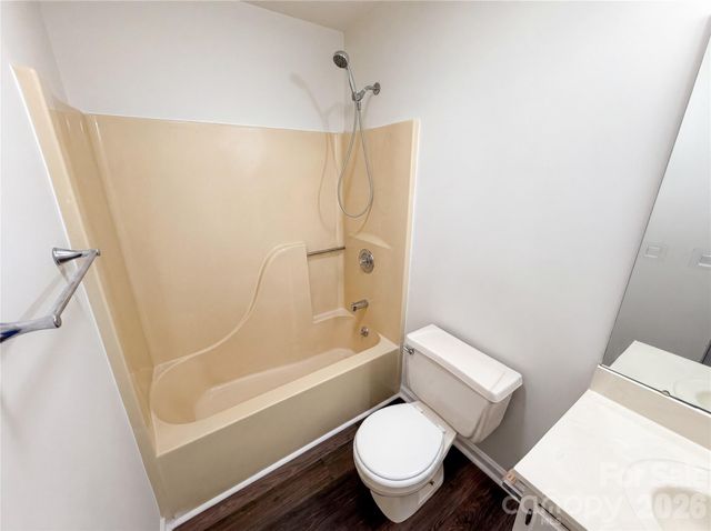 4720 Topsail Court, Charlotte, NC 28212