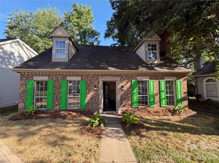 4720 Topsail Court, Charlotte, NC 28212