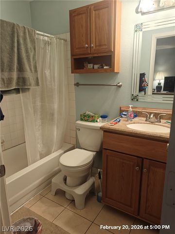 2032 Bavington Drive B, Las Vegas, NV 89108