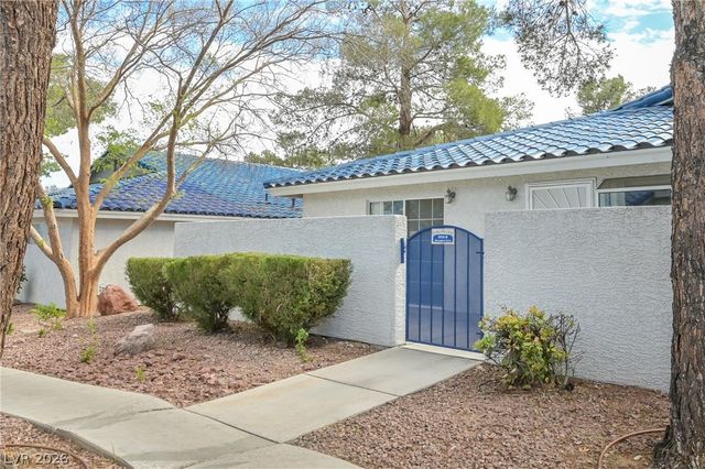2032 Bavington Drive B, Las Vegas, NV 89108
