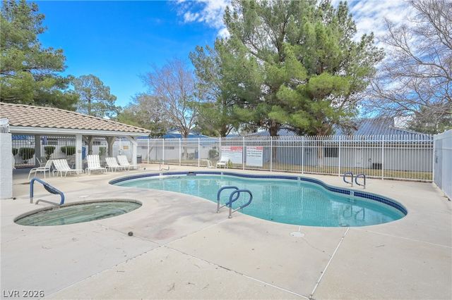 2032 Bavington Drive B, Las Vegas, NV 89108