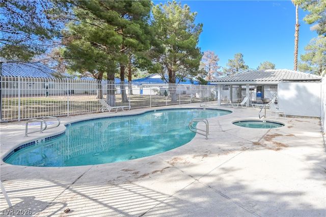 2032 Bavington Drive B, Las Vegas, NV 89108