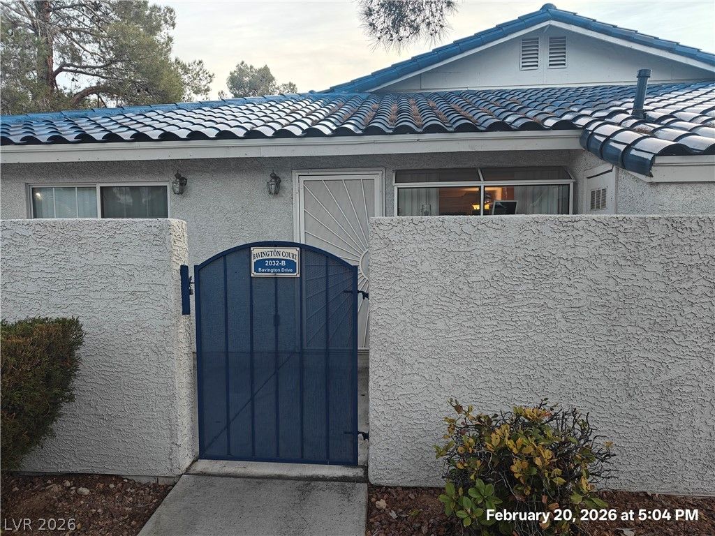 2032 Bavington Drive B, Las Vegas, NV 89108