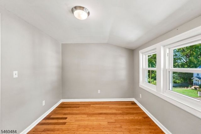 1176 Julia St, Teaneck Twp., NJ 07666