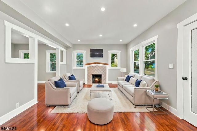 1176 Julia St, Teaneck Twp., NJ 07666