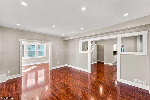 1176 Julia St, Teaneck Twp., NJ 07666