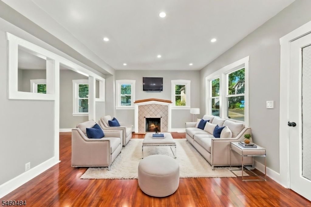 1176 Julia St, Teaneck Twp., NJ 07666 — photo 3