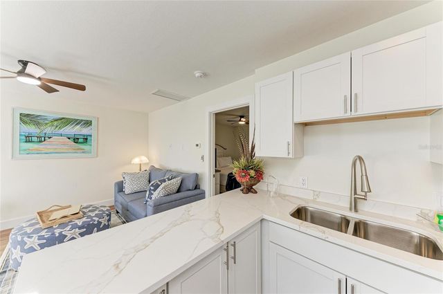 1603 GULF DR N 7, Bradenton Beach, FL 34217