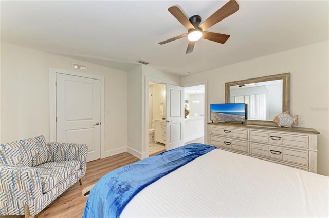 1603 GULF DR N 7, Bradenton Beach, FL 34217