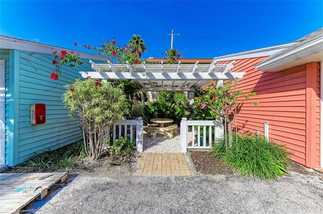 1603 GULF DR N 7, Bradenton Beach, FL 34217