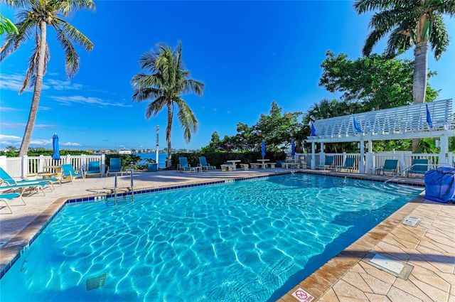 1603 GULF DR N 7, Bradenton Beach, FL 34217