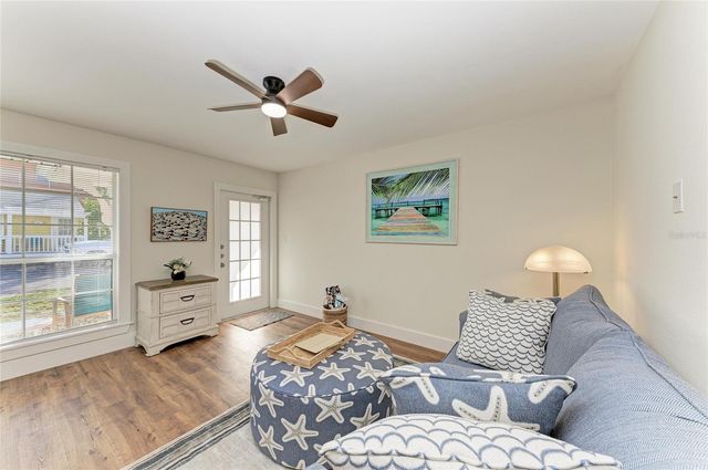 1603 GULF DR N 7, Bradenton Beach, FL 34217