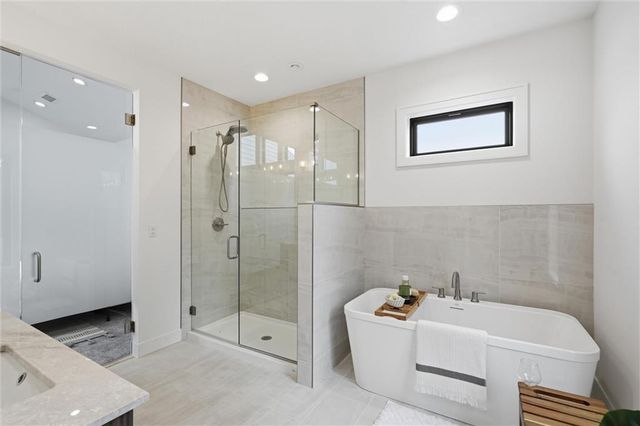 2714 NW 84th Terrace, Kansas City, MO 64154