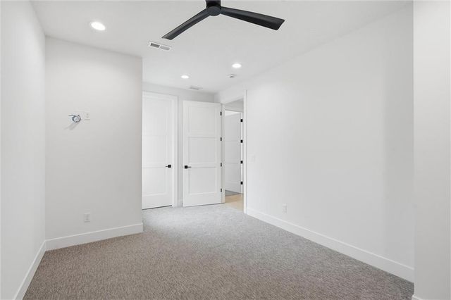 2714 NW 84th Terrace, Kansas City, MO 64154