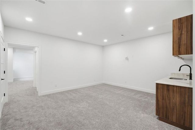 2714 NW 84th Terrace, Kansas City, MO 64154