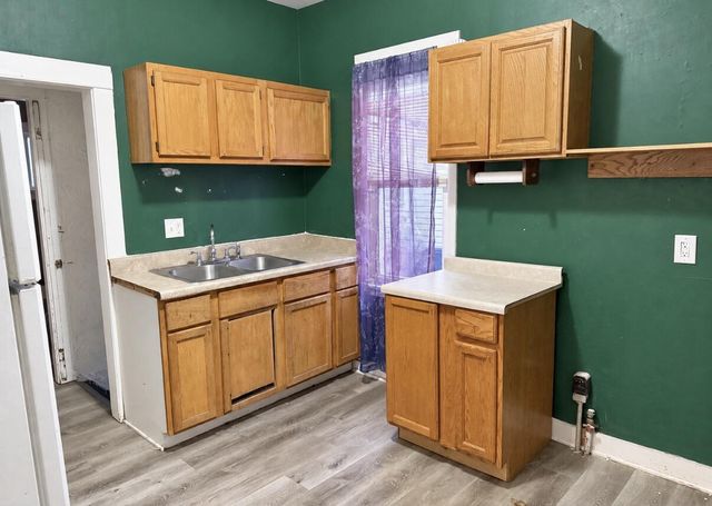 6811 14th AVENUE, Kenosha, WI 53143