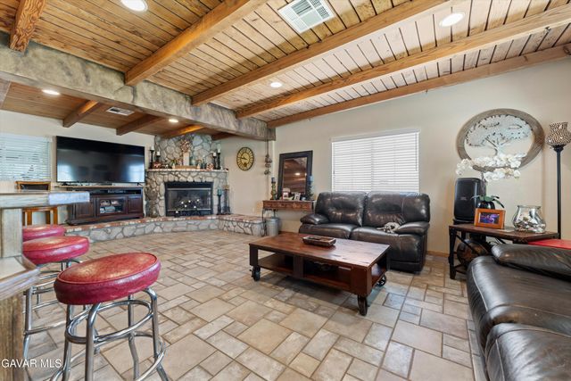 42409 W 12th Street, Lancaster, CA 93534