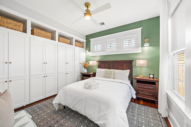 2415 37th Street, Galveston, TX 77550