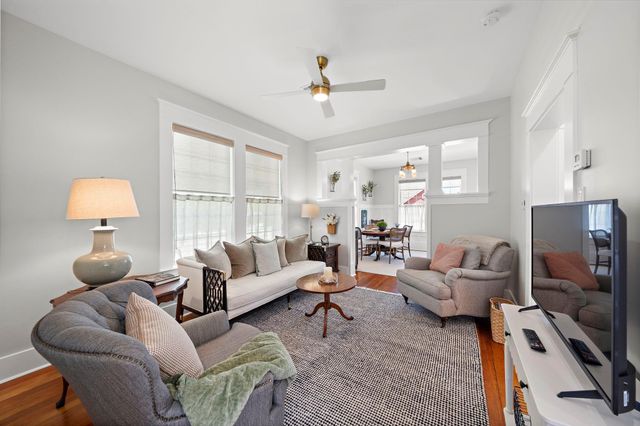 2415 37th Street, Galveston, TX 77550