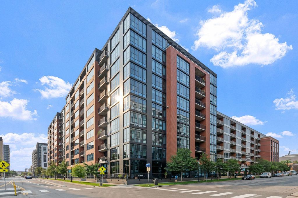 215 10th Avenue S 533, Minneapolis, MN 55415 — photo 3