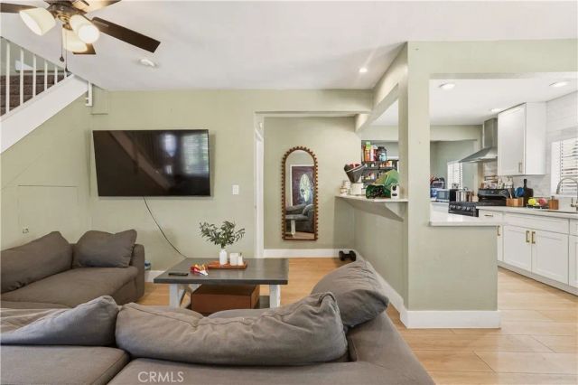 13737 Mercer, Pacoima, CA 91331