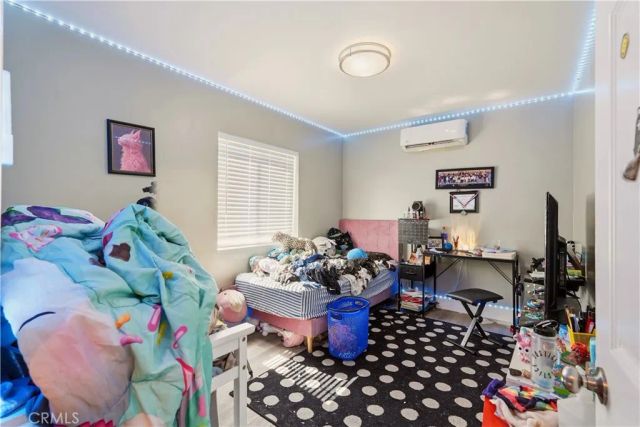 13737 Mercer, Pacoima, CA 91331