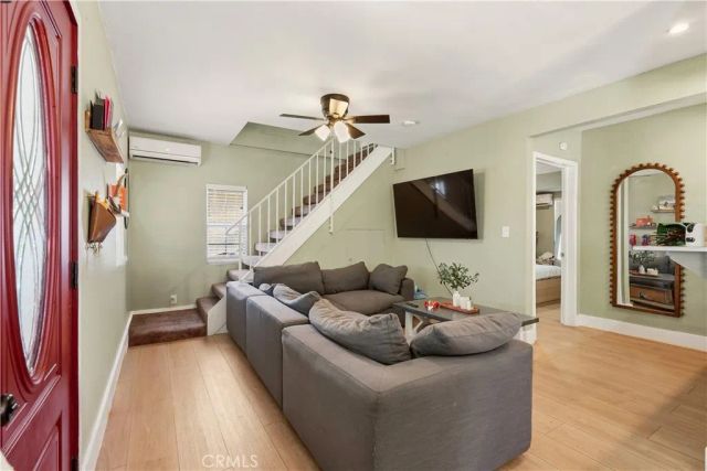13737 Mercer, Pacoima, CA 91331