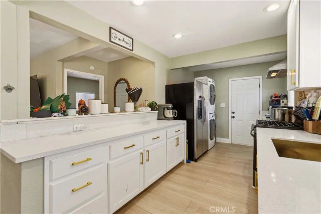 13737 Mercer, Pacoima, CA 91331