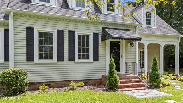 401 Goldsboro Street, Lucama, NC 27851