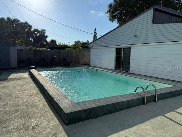 7917 RIDEOUT ROAD, Tampa, FL 33619