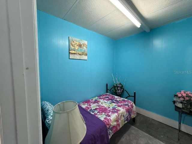 7917 RIDEOUT ROAD, Tampa, FL 33619