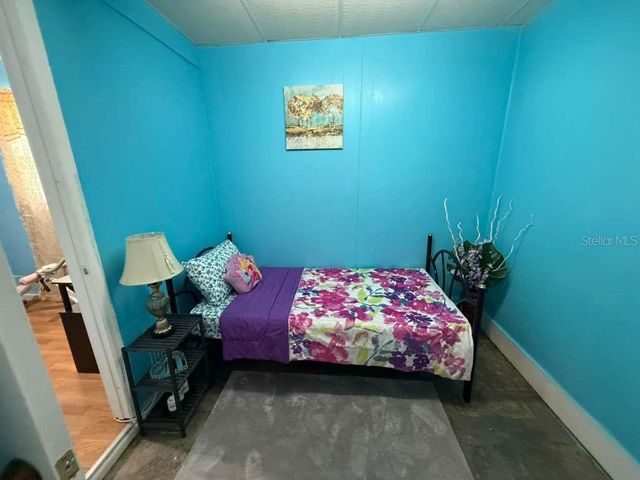 7917 RIDEOUT ROAD, Tampa, FL 33619