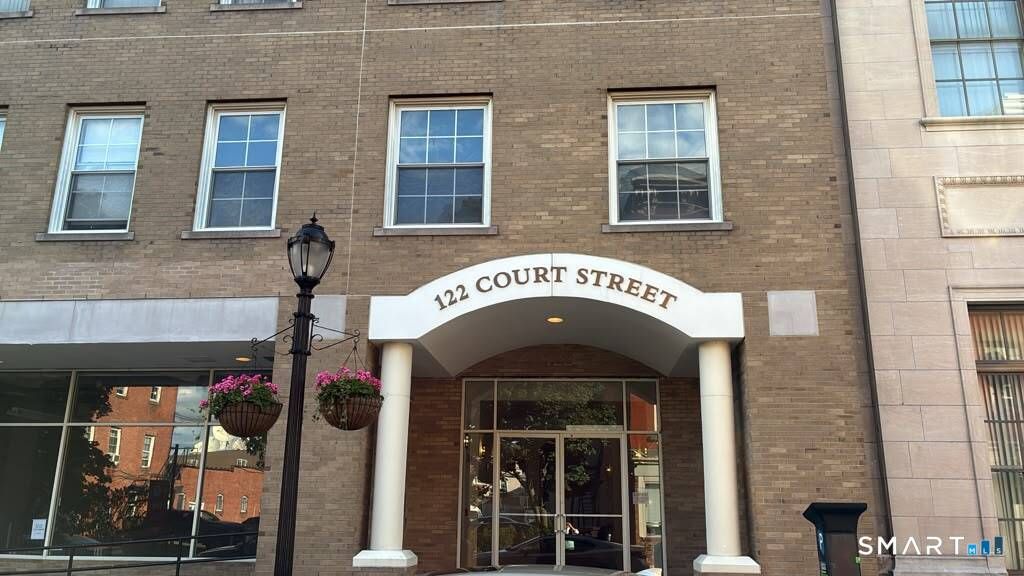 124 Court Street 5, New Haven, CT 06511