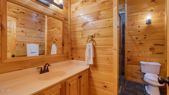 4664 Nottingham Heights Way, Pigeon Forge, TN 37863