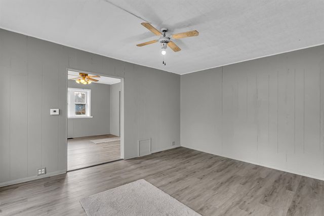 1915 E Ganson Street, Jackson, MI 49202