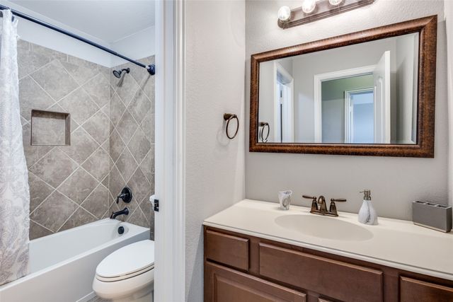 884 Caballero Drive, Allen, TX 75013