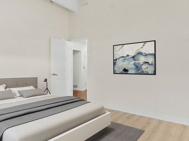 8 Rob Road, Mount Prospect, IL 60056