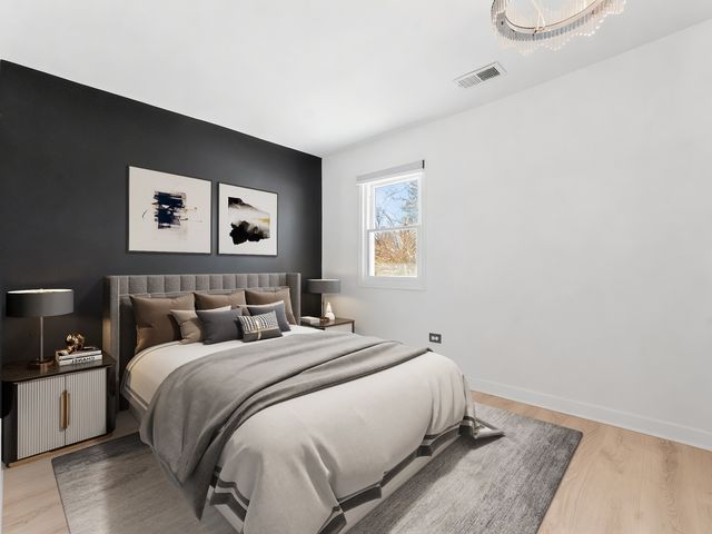 8 Rob Road, Mount Prospect, IL 60056