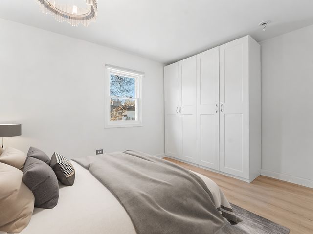 8 Rob Road, Mount Prospect, IL 60056