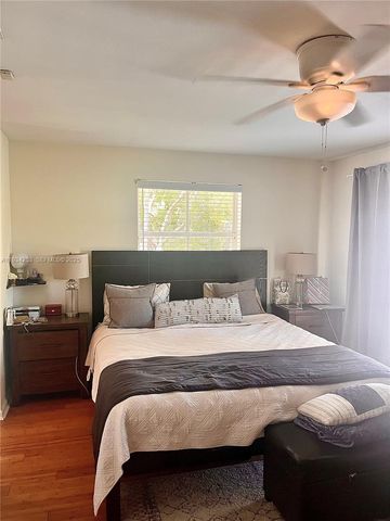 5431 SW 70th Pl N, Miami, FL 33155