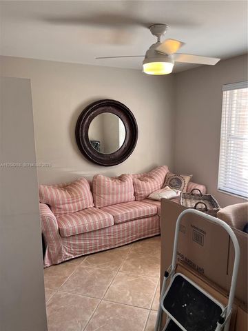 5431 SW 70th Pl N, Miami, FL 33155